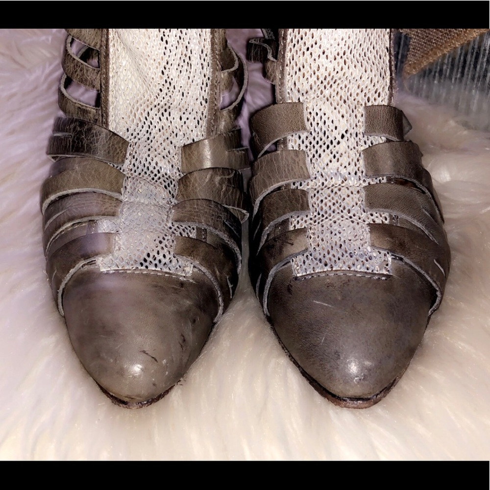 🆕FREEBIRD Jude Snake Print Sandal - Picture 6 of 9